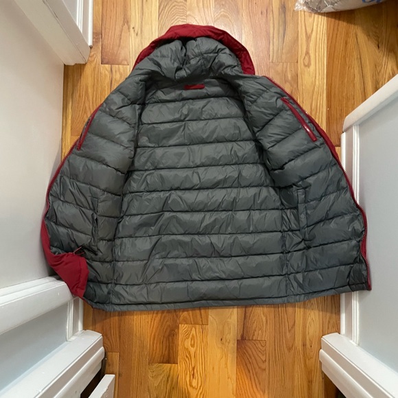 Alpha Industries Duck Down Reversible Jacket - Mens Large Red/Gray - Picture 2 of 6